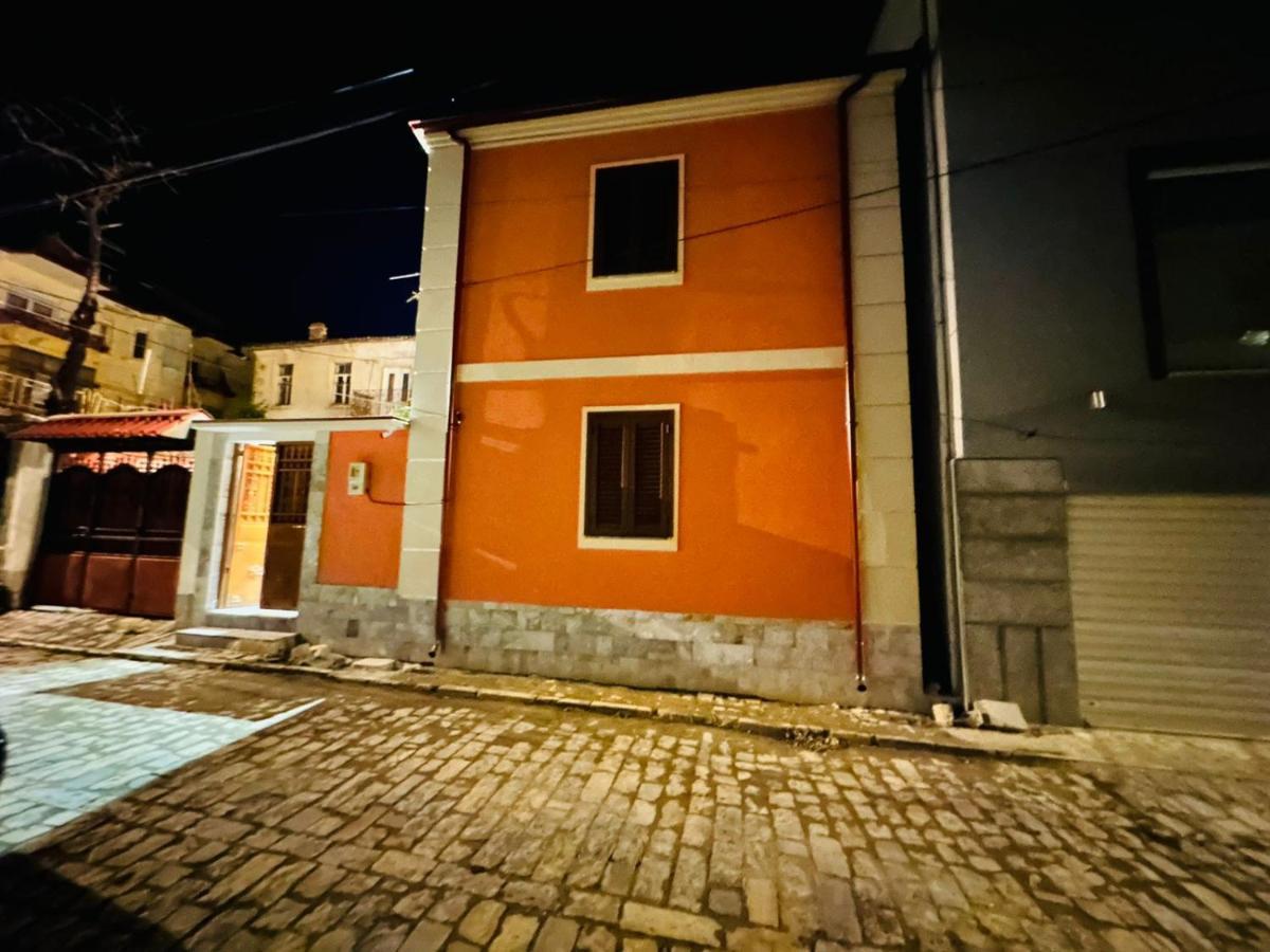Vila Alba 1 Korça Kültér fotó
