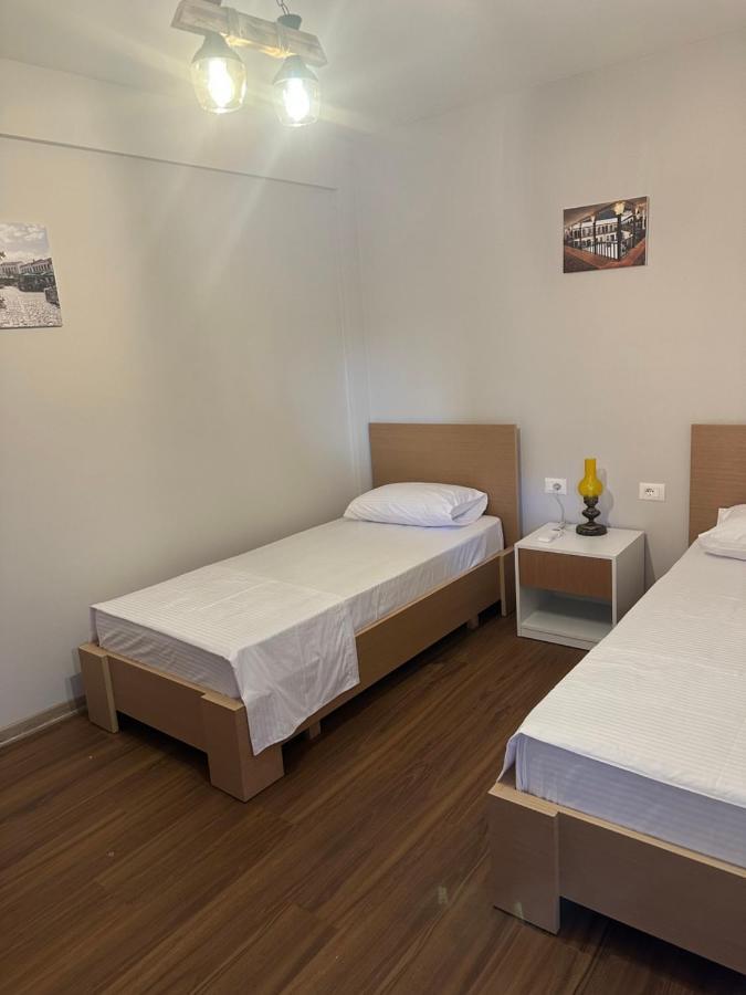 Vila Alba 1 Korça Kültér fotó