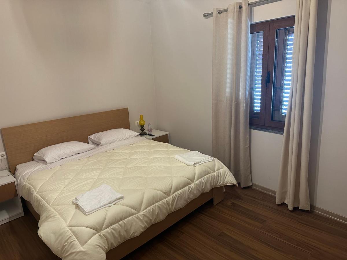 Vila Alba 1 Korça Kültér fotó